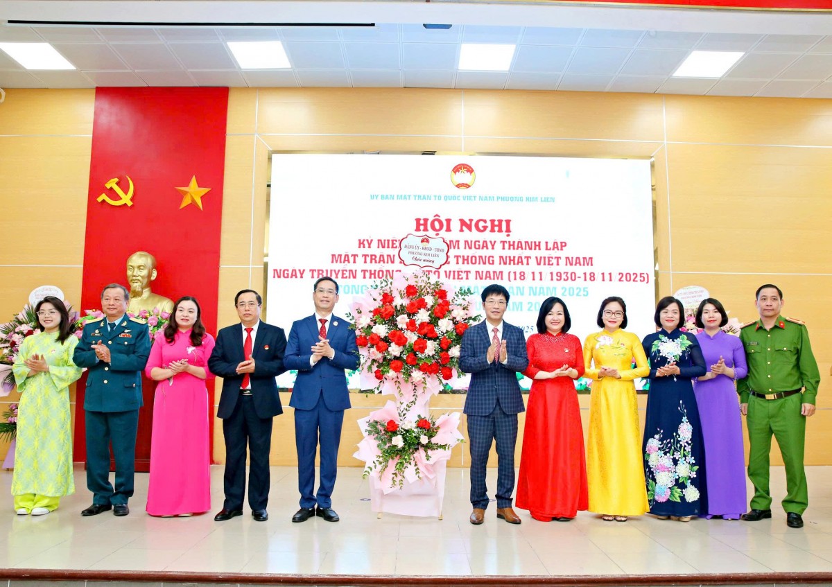 Phường Kim Liên phát huy sức mạnh đại đoàn kết, lan tỏa mạnh mẽ phong trào thi đua Phường Kim Liên phát huy sức mạnh đại đoàn kết, lan tỏa mạnh mẽ phong trào thi đua