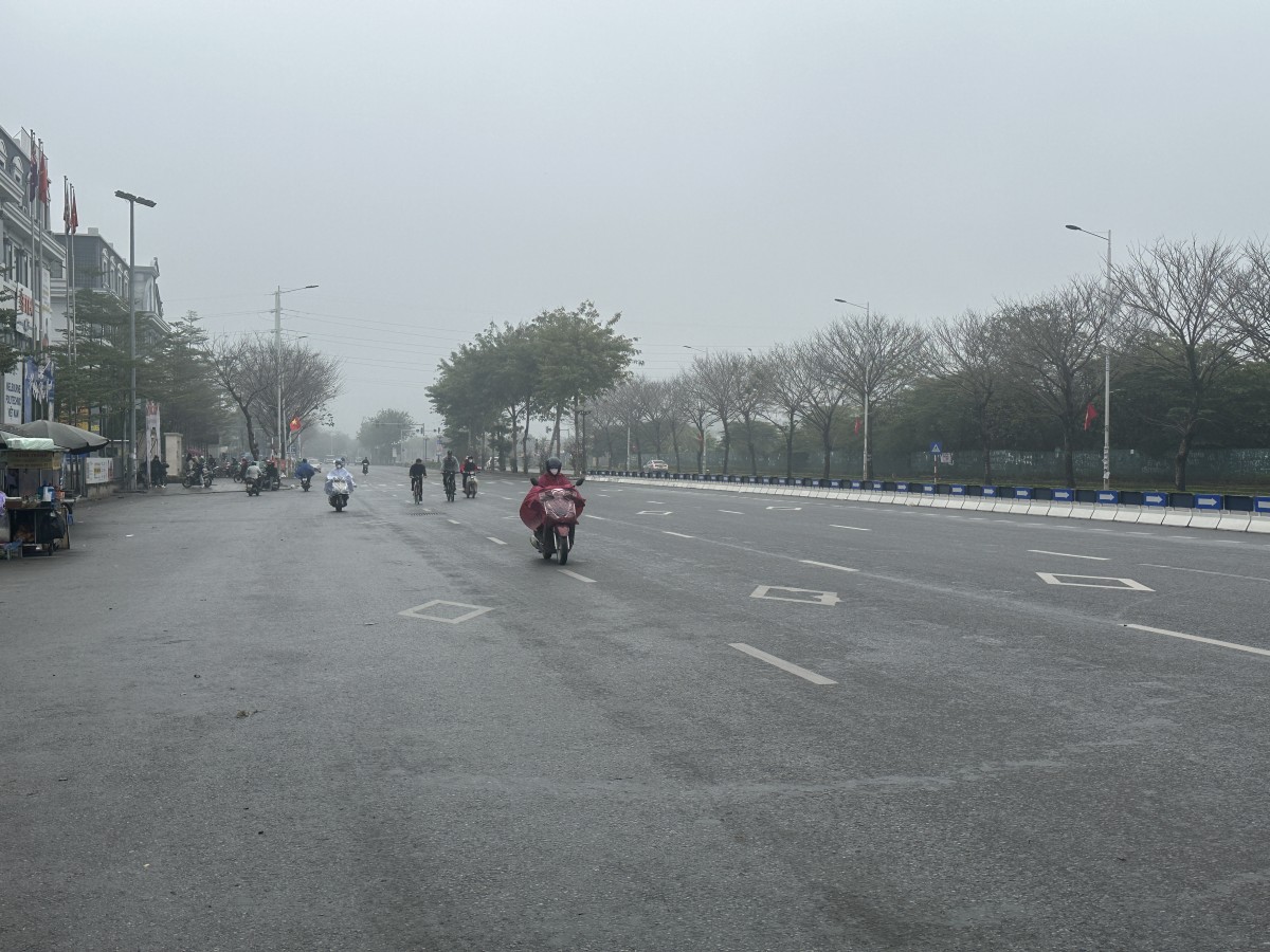 Dự báo thời tiết Hà Nội ngày 18/11: Trời chuyển rét kèm mưa