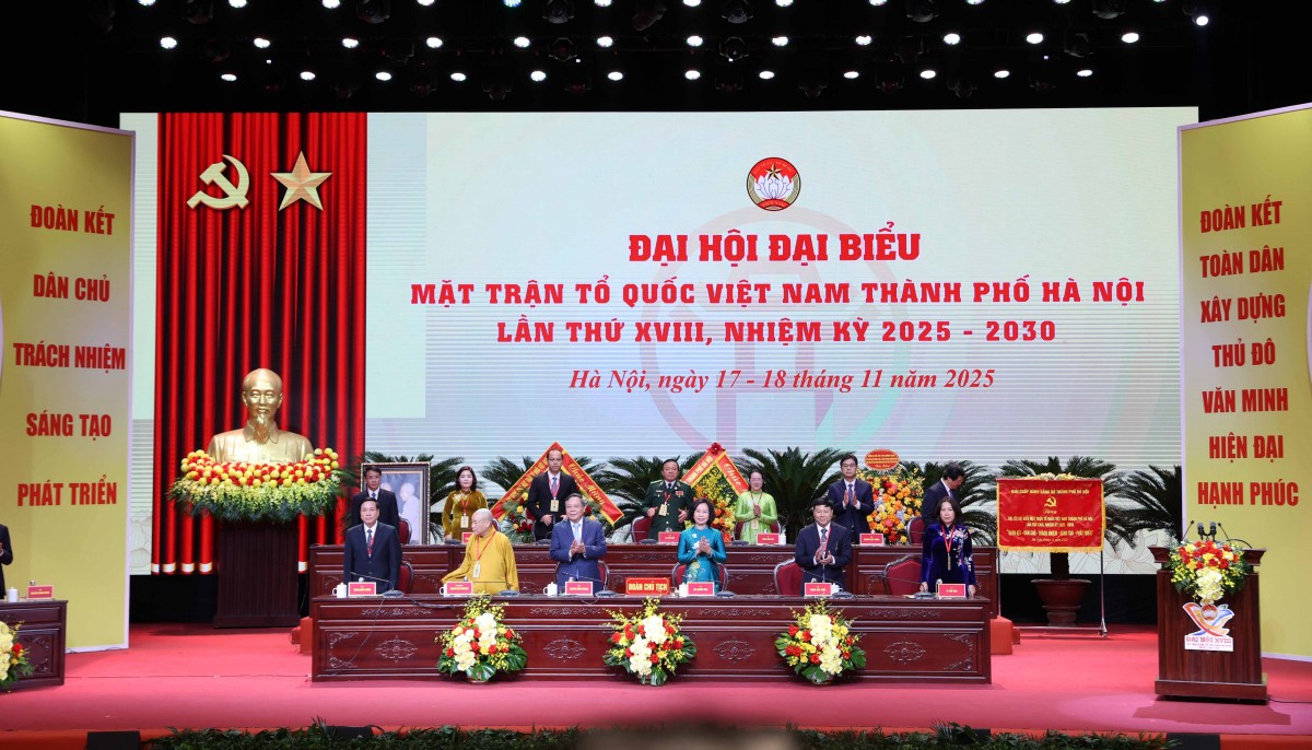 TRỰC TUYẾN: Khai mạc trọng thể Đại hội MTTQ Việt Nam thành phố Hà Nội lần thứ XVIII, nhiệm kỳ 2025 - 2030 TRỰC TUYẾN: Khai mạc trọng thể Đại hội MTTQ Việt Nam thành phố Hà Nội lần thứ XVIII, nhiệm kỳ 2025 - 2030