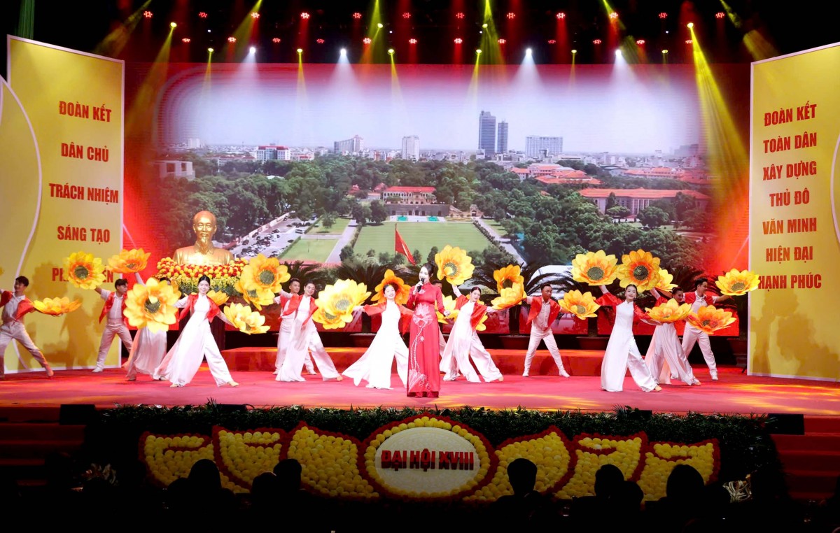 TRỰC TUYẾN: Khai mạc trọng thể Đại hội MTTQ Việt Nam thành phố Hà Nội lần thứ XVIII, nhiệm kỳ 2025 - 2030 TRỰC TUYẾN: Khai mạc trọng thể Đại hội MTTQ Việt Nam thành phố Hà Nội lần thứ XVIII, nhiệm kỳ 2025 2030