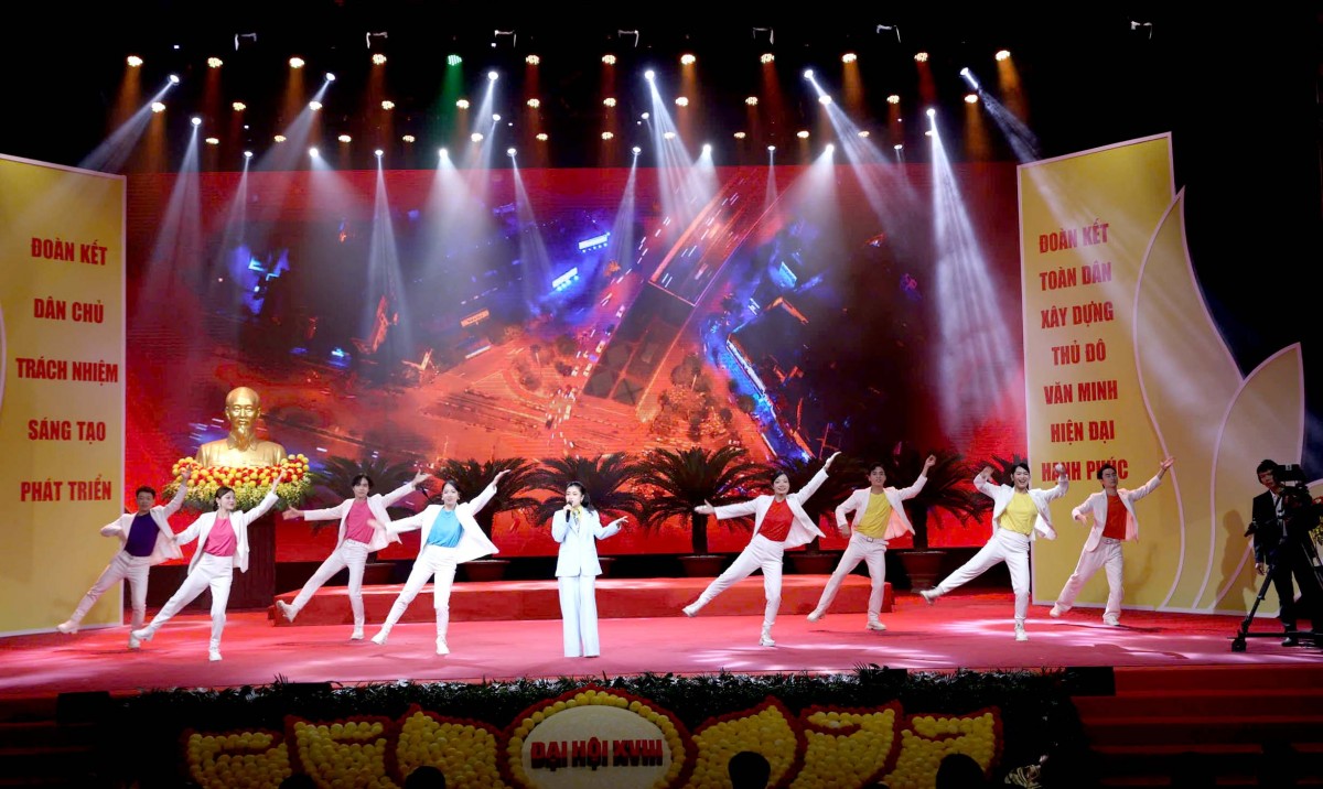 TRỰC TUYẾN: Khai mạc trọng thể Đại hội MTTQ Việt Nam thành phố Hà Nội lần thứ XVIII, nhiệm kỳ 2025 - 2030 TRỰC TUYẾN: Khai mạc trọng thể Đại hội MTTQ Việt Nam thành phố Hà Nội lần thứ XVIII, nhiệm kỳ 2025 2030