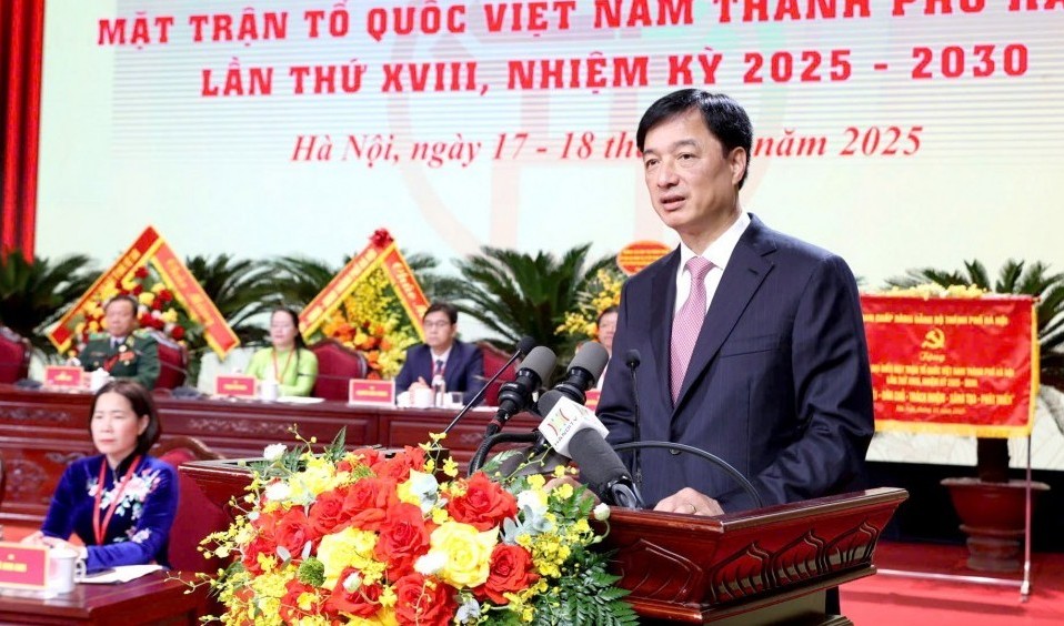 Đảng bộ thành phố Hà Nội luôn coi việc củng cố và phát huy sức mạnh đại đoàn kết toàn dân tộc là nhiệm vụ chiến lược