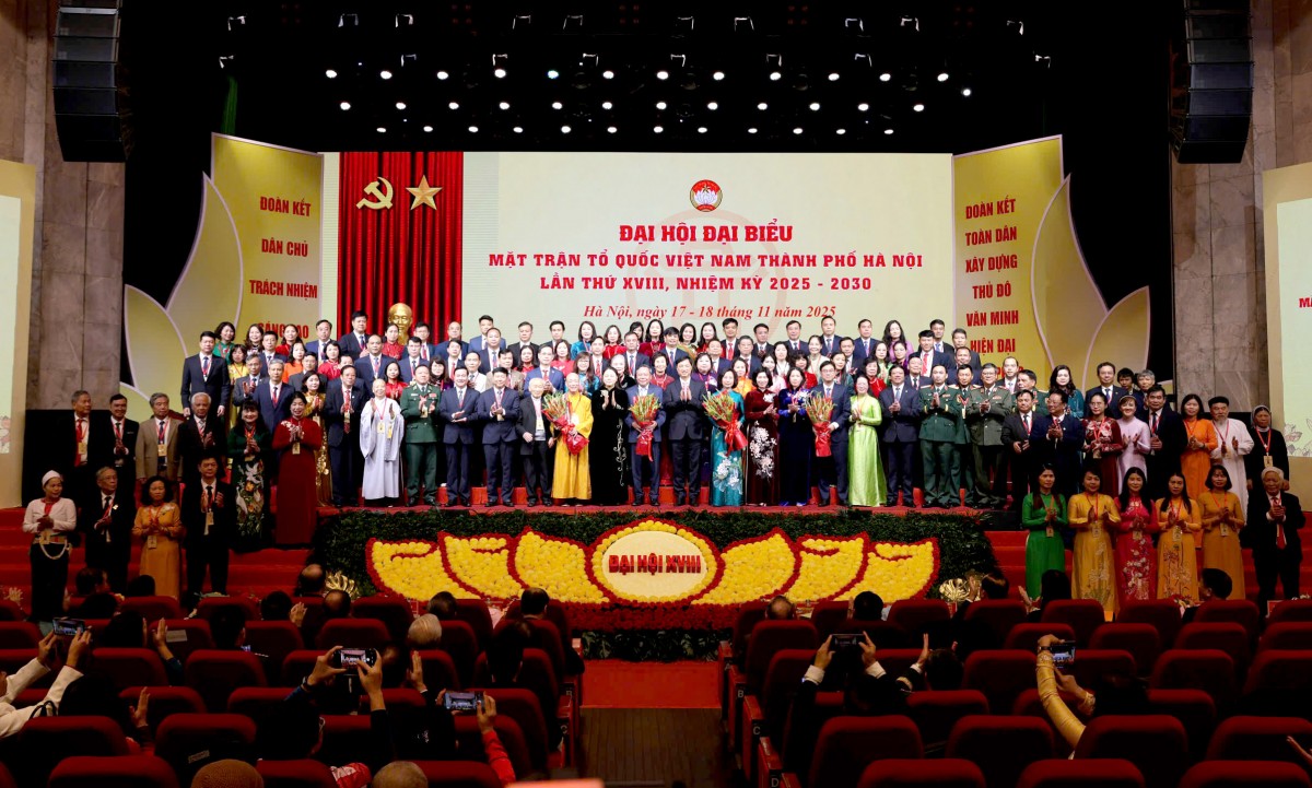 Danh sách 126 vị tham gia Ủy ban MTTQ Việt Nam thành phố Hà Nội khóa XVIII, nhiệm kỳ 2025 - 2030 Danh sách 126 vị tham gia Ủy ban MTTQ Việt Nam thành phố Hà Nội khóa XVIII, nhiệm kỳ 2025 - 2030