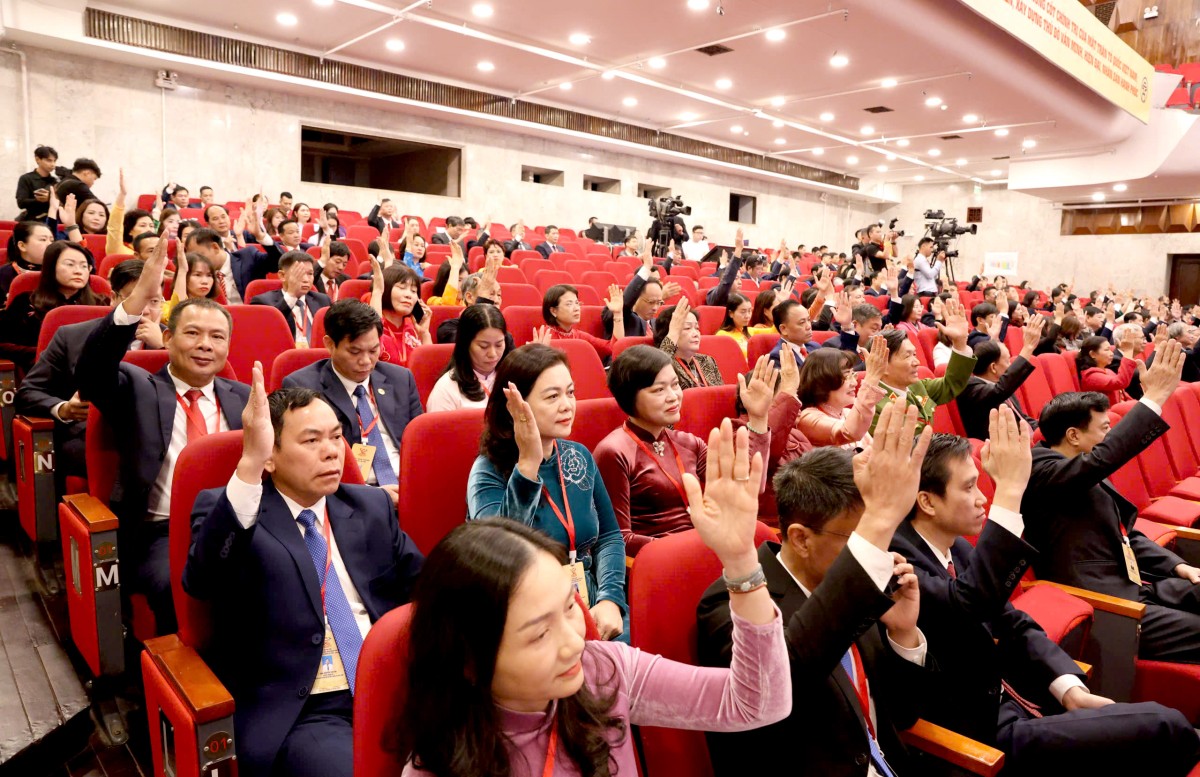 TRỰC TUYẾN: Khai mạc trọng thể Đại hội MTTQ Việt Nam thành phố Hà Nội lần thứ XVIII, nhiệm kỳ 2025 - 2030 TRỰC TUYẾN: Khai mạc trọng thể Đại hội MTTQ Việt Nam thành phố Hà Nội lần thứ XVIII, nhiệm kỳ 2025 - 2030