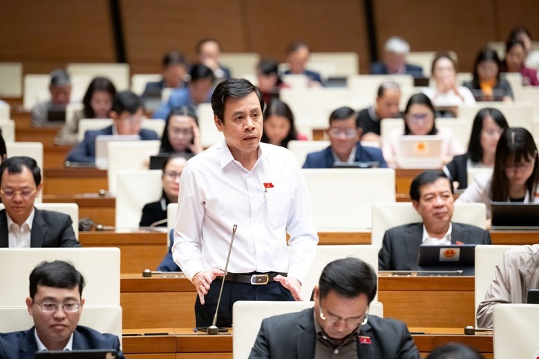 Sửa Luật Quản Lý Nợ Công: Đại Biểu Ủng Hộ Việc Đẩy Mạnh Phân Cấp, Phân Quyền Sửa Luật Quản Lý Nợ Công: Đại Biểu Ủng Hộ Việc Đẩy Mạnh Phân Cấp, Phân Quyền