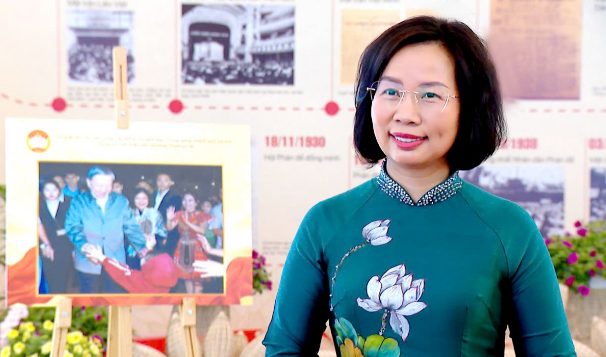 Đồng chí Bùi Huyền Mai giữ chức Chủ tịch Ủy ban MTTQ Việt Nam thành phố Hà Nội Đồng chí Bùi Huyền Mai giữ chức Chủ tịch Ủy ban MTTQ Việt Nam thành phố Hà Nội