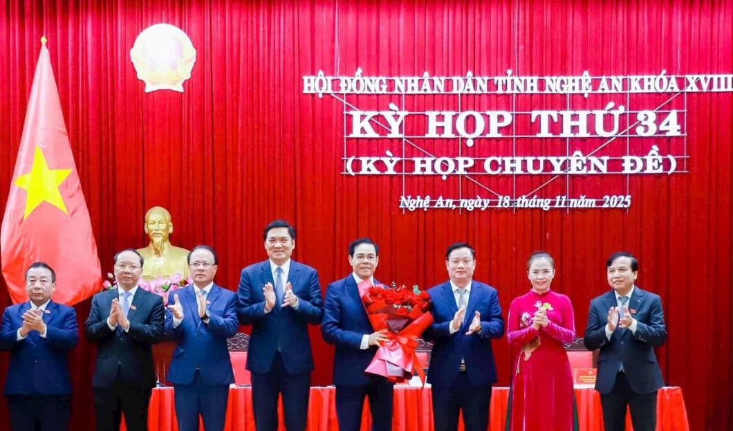 Đồng chí Võ Trọng Hải giữ chức Chủ tịch UBND tỉnh Nghệ An