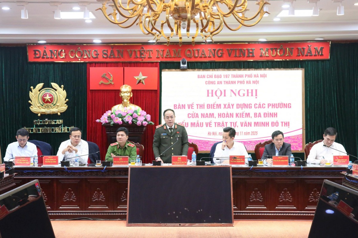 Hà Nội thí điểm xây dựng 3 phường kiểu mẫu về trật tự, văn minh đô thị Hà Nội thí điểm xây dựng 3 phường kiểu mẫu về trật tự, văn minh đô thị