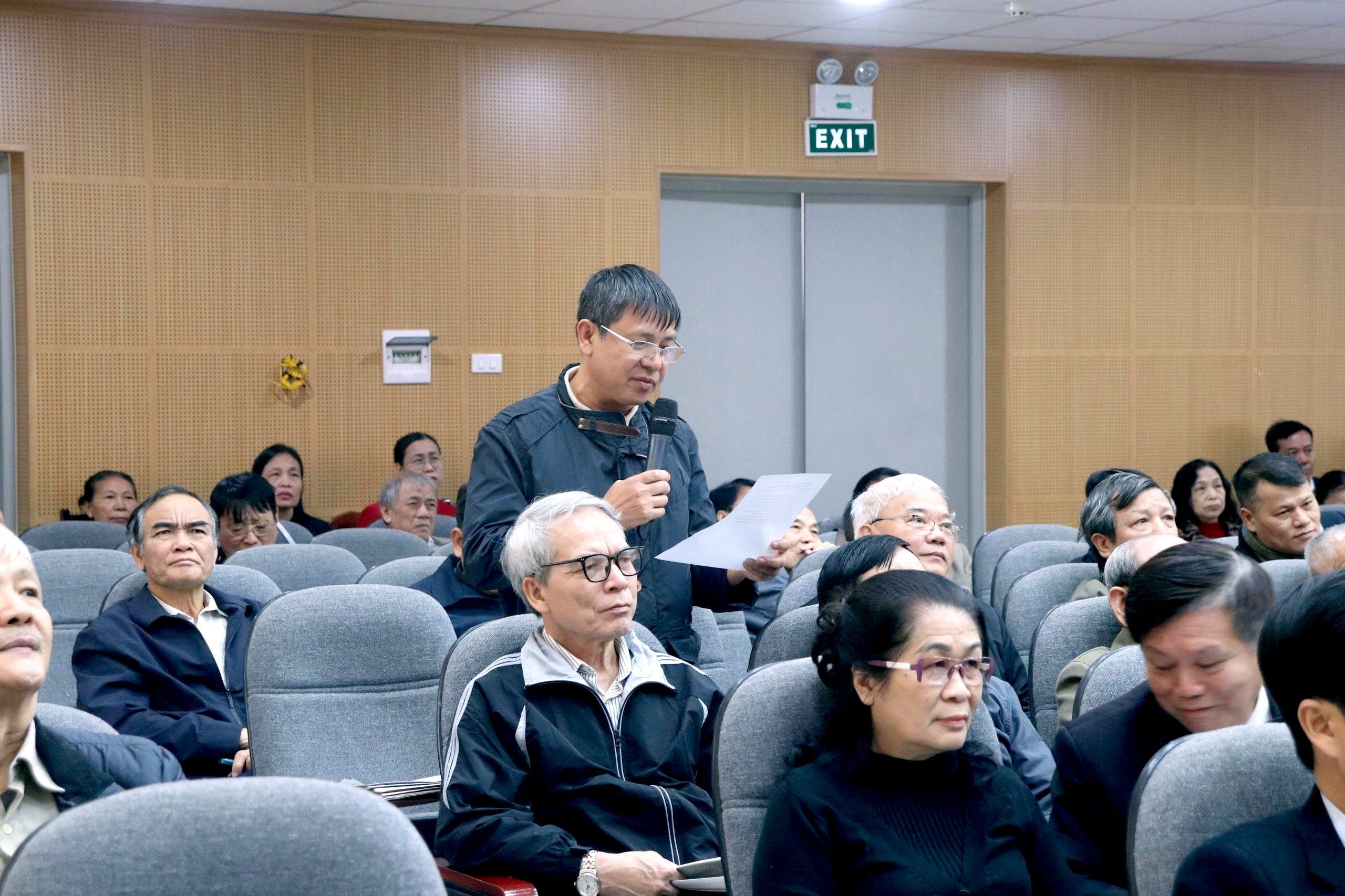 Cử tri 5 phường Xuân Đỉnh, Thượng Cát, Tây Tựu, Phú Diễn và Đông Ngạc kiến nghị các vấn đề về quản lý quy hoạch