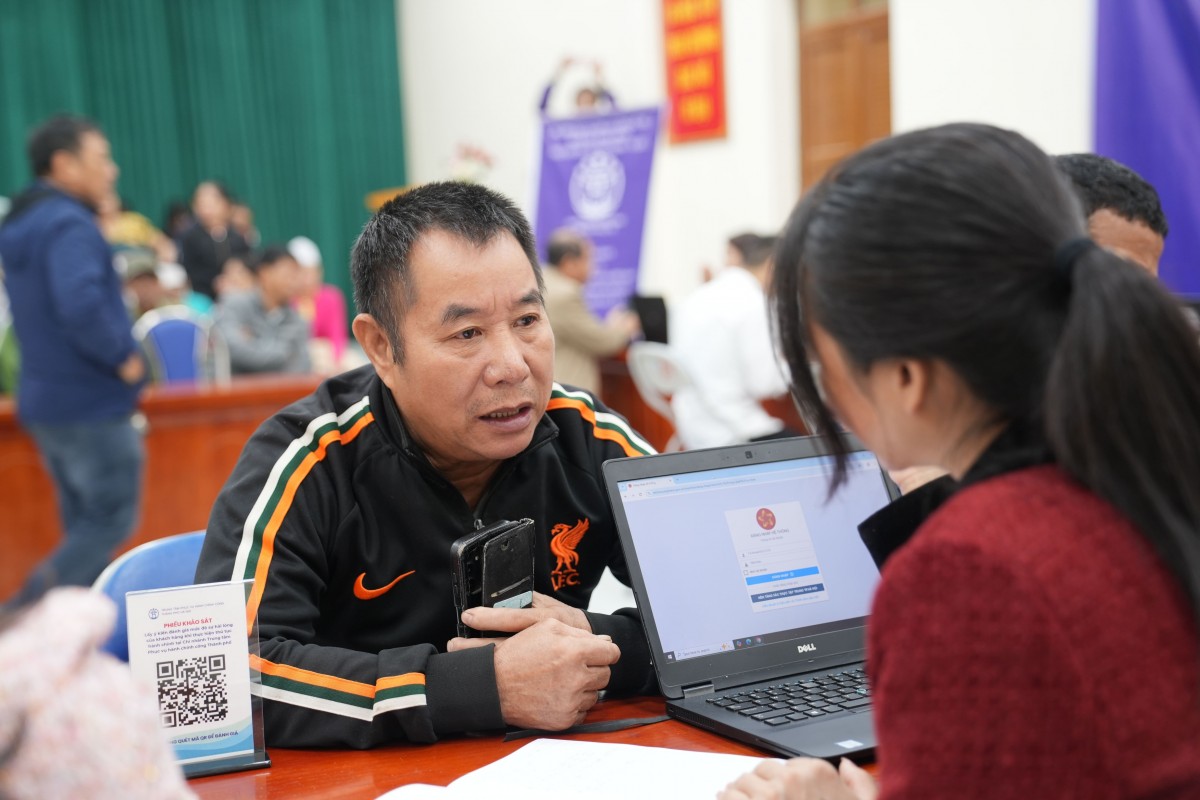 Hiệu quả từ dịch vụ công dễ dàng, minh bạch, thân thiện Hiệu quả từ dịch vụ công dễ dàng, minh bạch, thân thiện