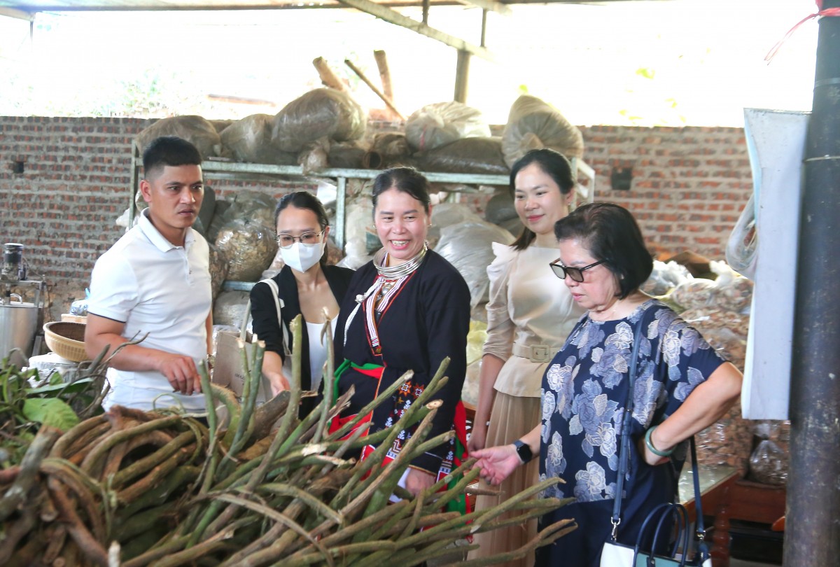 Gìn giữ bản sắc Mường - Dao giữa lòng Thủ đô Gìn giữ bản sắc Mường - Dao giữa lòng Thủ đô