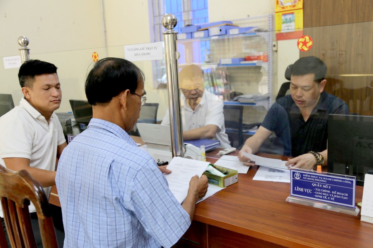 Kỳ cuối: Ý Đảng, lòng dân - thuyền và nước song hành không thế lực nào ngăn cản được Kỳ cuối: Ý Đảng, lòng dân - thuyền và nước song hành không thế lực nào ngăn cản được