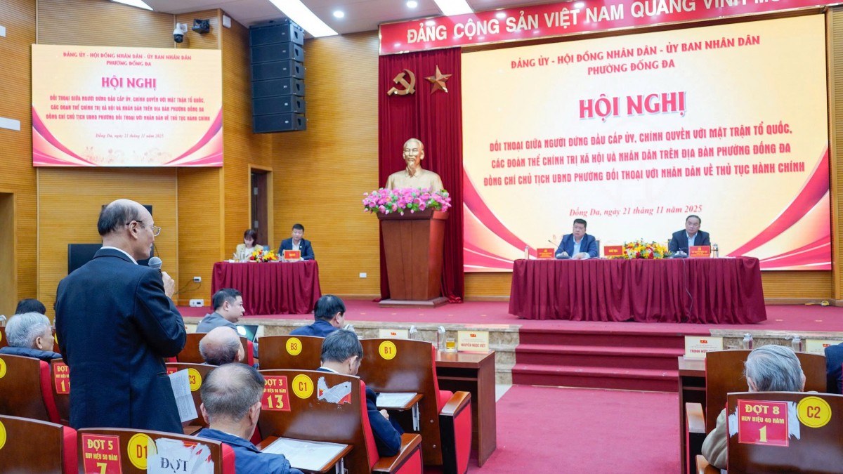 Tăng cường đối thoại, quyết liệt tháo gỡ điểm nghẽn cải cách hành chính và chuyển đổi số Tăng cường đối thoại, quyết liệt tháo gỡ điểm nghẽn cải cách hành chính và chuyển đổi số