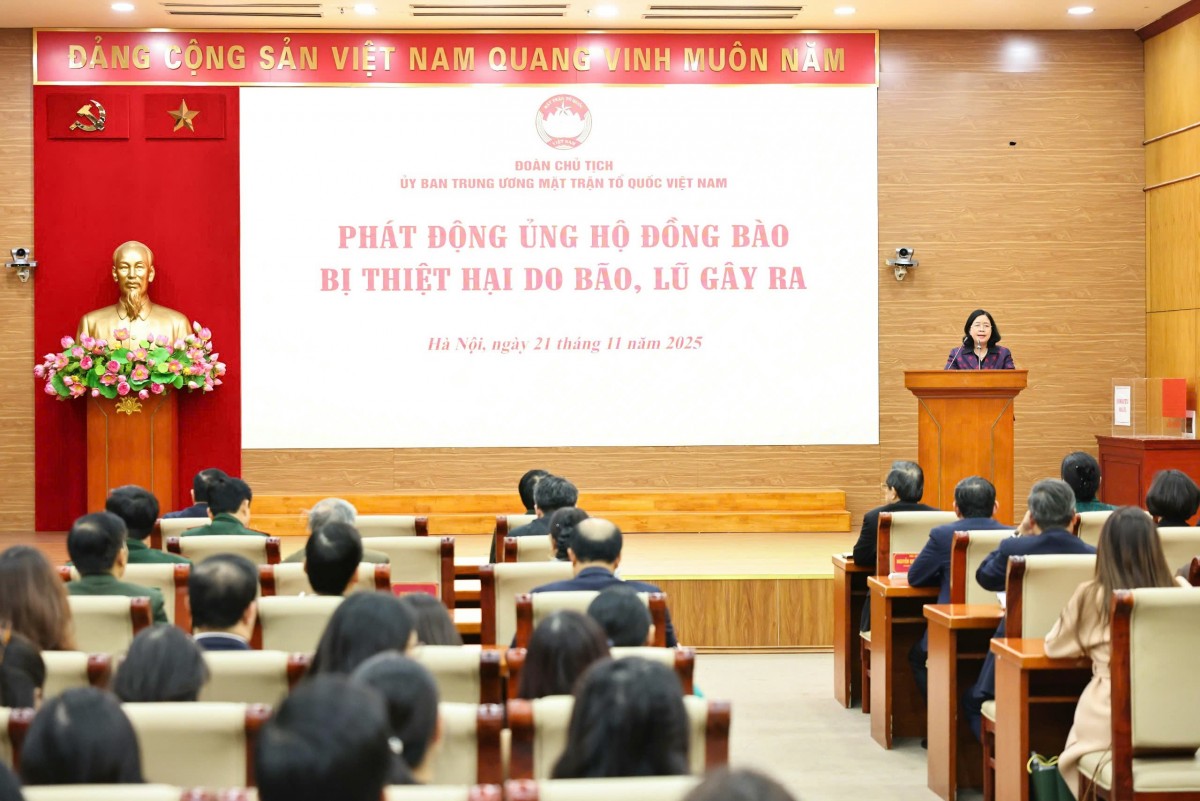 Hơn 112 Tỷ Đồng Ủng Hộ Đồng Bào Các Tỉnh Miền Trung, Tây Nguyên Khắc Phục Hậu Quả Bão Lũ