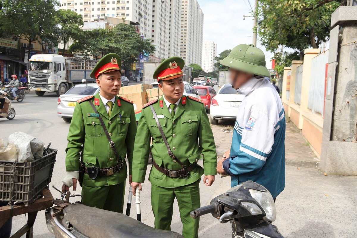 Hà Nội xử phạt 243 trường hợp xe ba bánh tự chế, tịch thu 171 phương tiện không đủ điều kiện