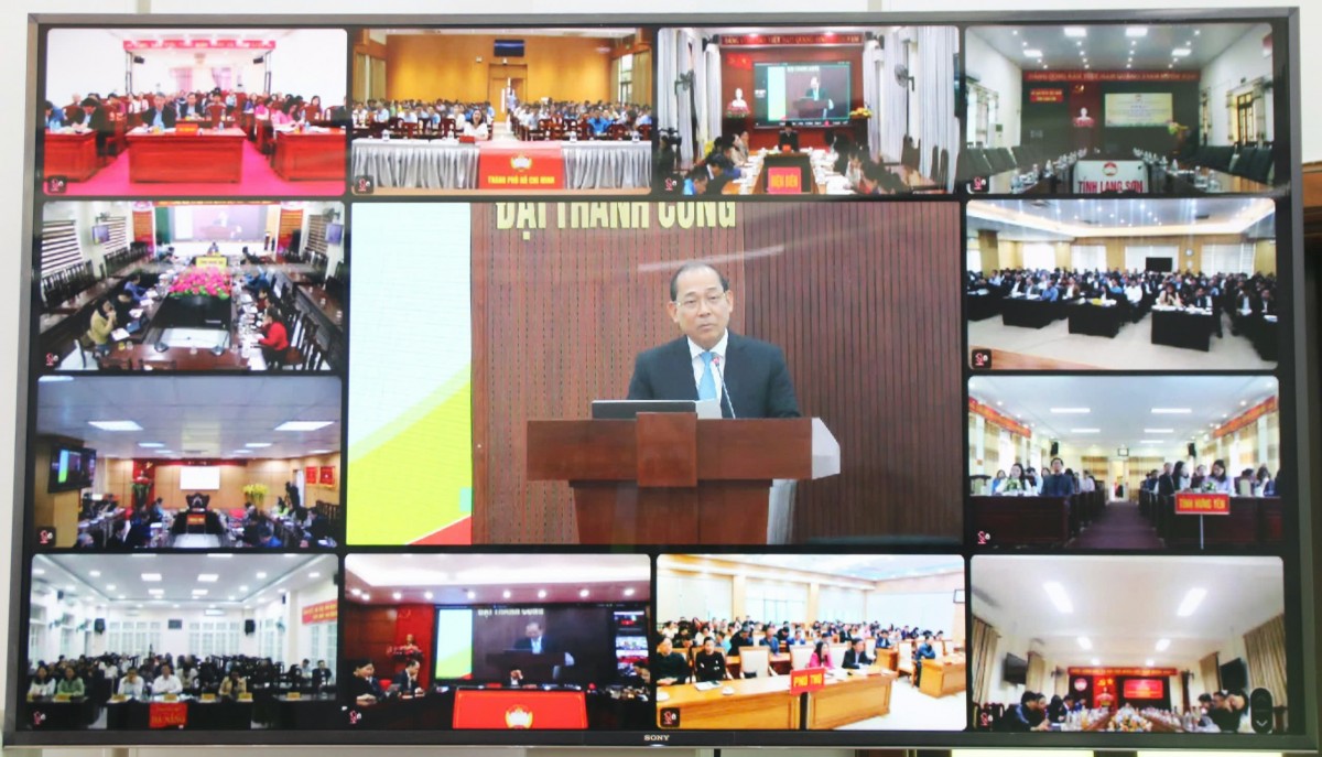 Hơn 95.000 đại biểu tại hơn 2.700 điểm cầu tham dự tập huấn công tác bầu cử Quốc hội và HĐND các cấp Hơn 95.000 đại biểu tại hơn 2.700 điểm cầu tham dự tập huấn công tác bầu cử Quốc hội và HĐND các cấp