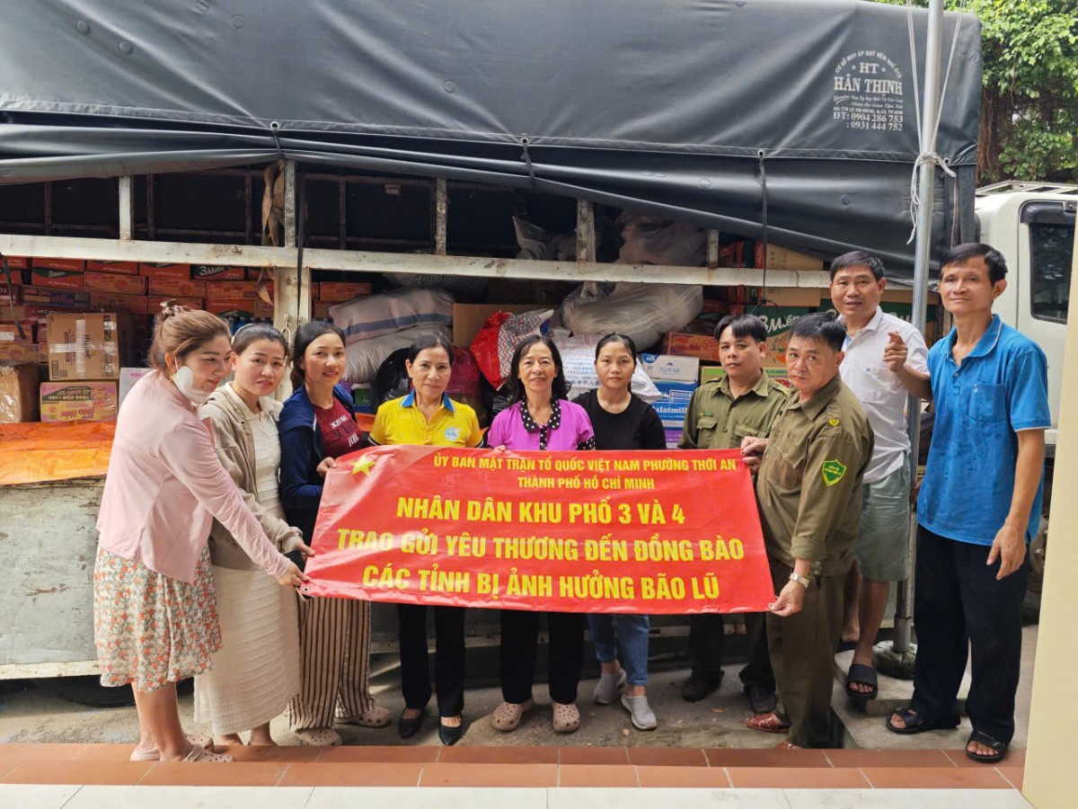 Tp.hcm: Hướng Về Đồng Bào Miền Trung Bị Lũ Lụt