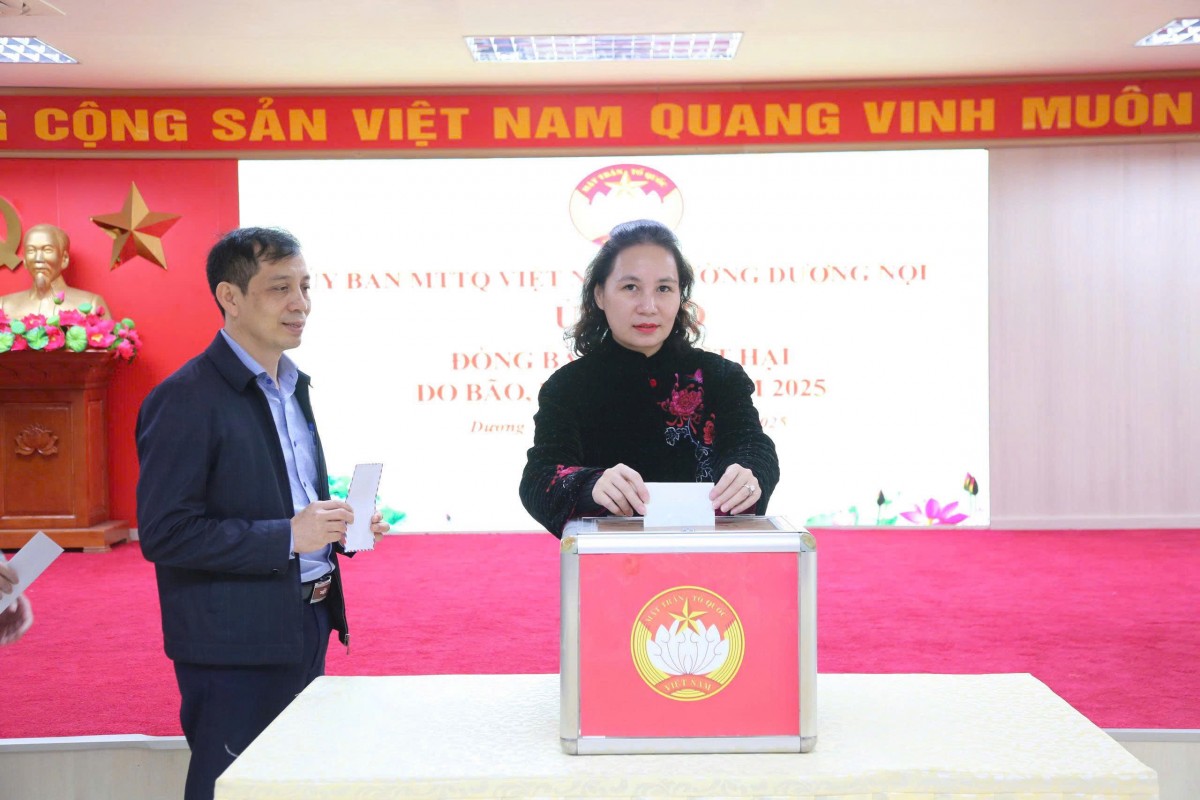 Ủy ban MTTQ phường Dương Nội phát động quyên góp ủng hộ đồng bào bị ảnh hưởng thiên tai