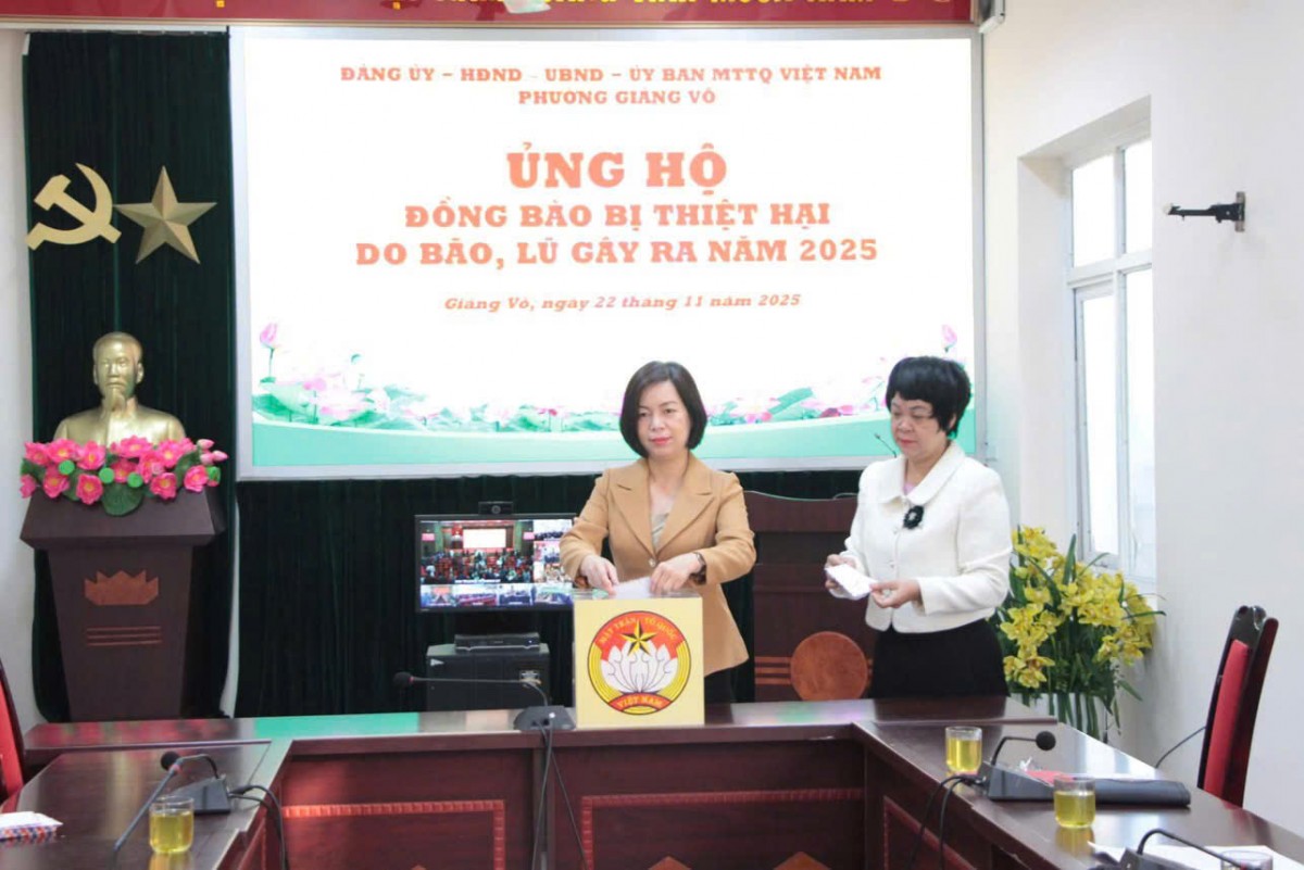 Ấm áp nghĩa tình: Giảng Võ và Cầu Giấy phát động quyên góp hỗ trợ đồng bào vùng lũ Ấm áp nghĩa tình: Giảng Võ và Cầu Giấy phát động quyên góp hỗ trợ đồng bào vùng lũ