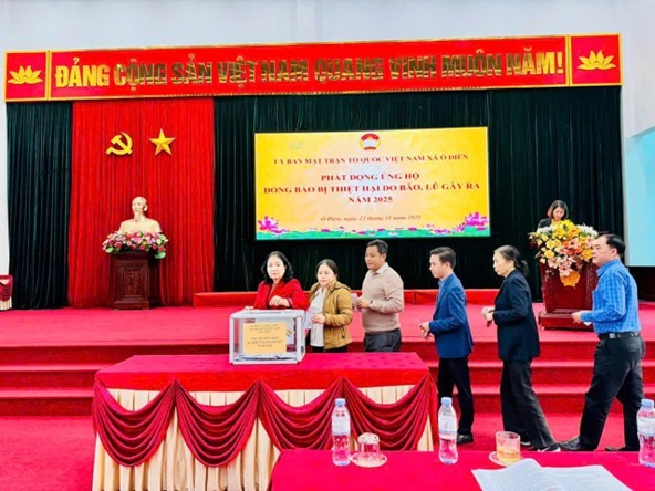 Thành phố Hà Nội hỗ trợ các tỉnh Miền Trung Tây Nguyên khắc phục hậu quả mưa lũ Thành phố Hà Nội hỗ trợ các tỉnh miền Trung, Tây Nguyên khắc phục hậu quả mưa, lũ