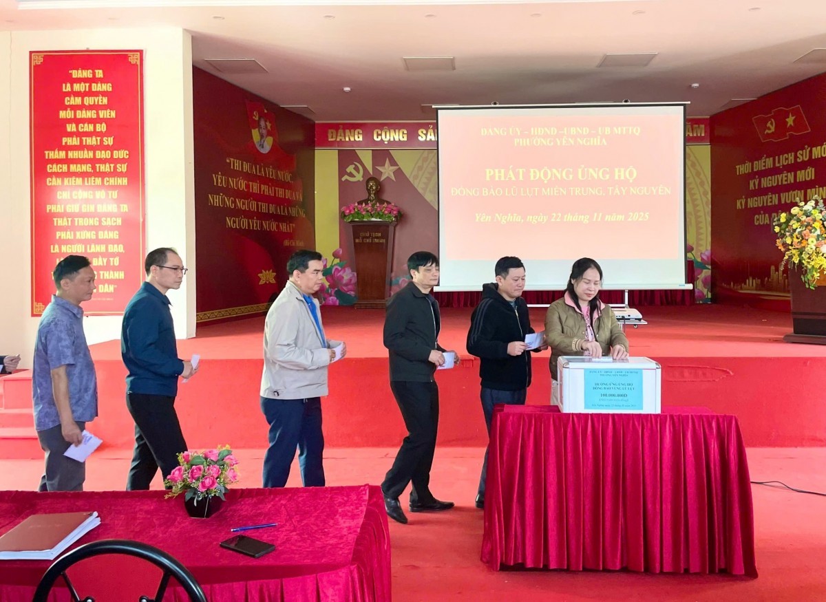 Nghĩa tình người dân Thủ đô hướng về miền Trung ruột thịt Nghĩa tình người dân Thủ đô hướng về miền Trung ruột thịt