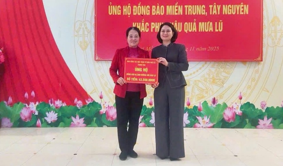 Phường Đại Mỗ ủng hộ đồng bào miền Trung, Tây Nguyên khắc phục hậu quả mưa, lũ
