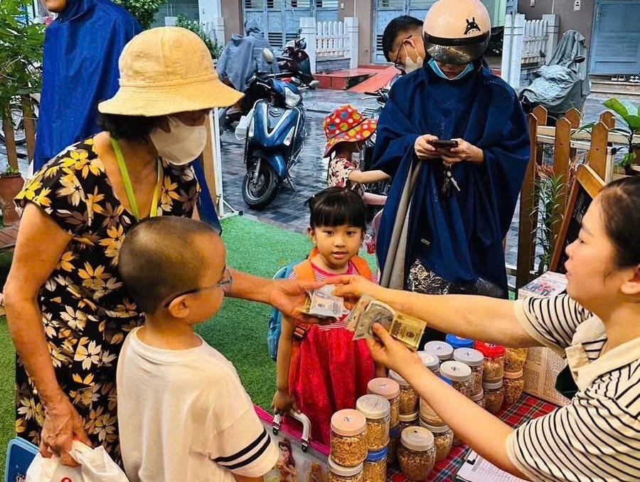 Công đoàn đồng hành cùng nhà trường gieo mầm nhân ái cho trẻ thơ