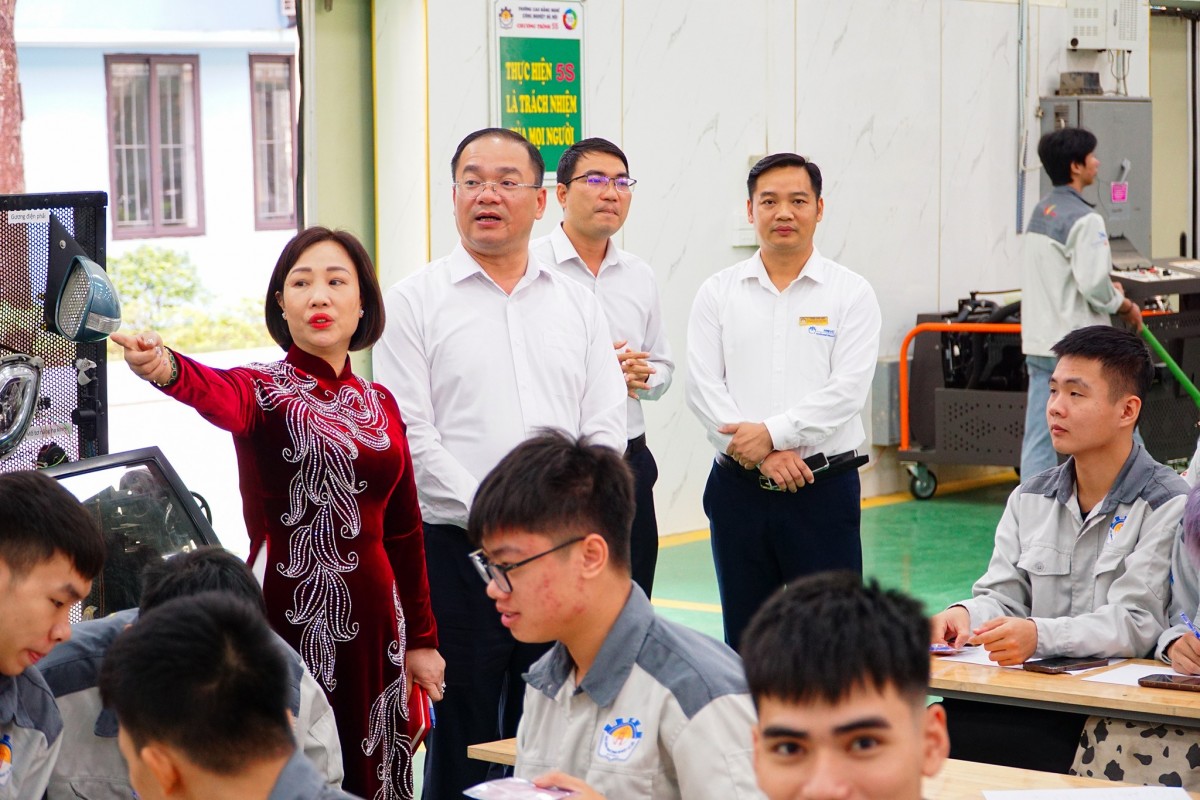 Trường CĐ Nghề Công nghiệp Hà Nội Công đoàn gắn kết đào tạo nghề và yêu cầu của doanh nghiệp qua chuyển đổi số