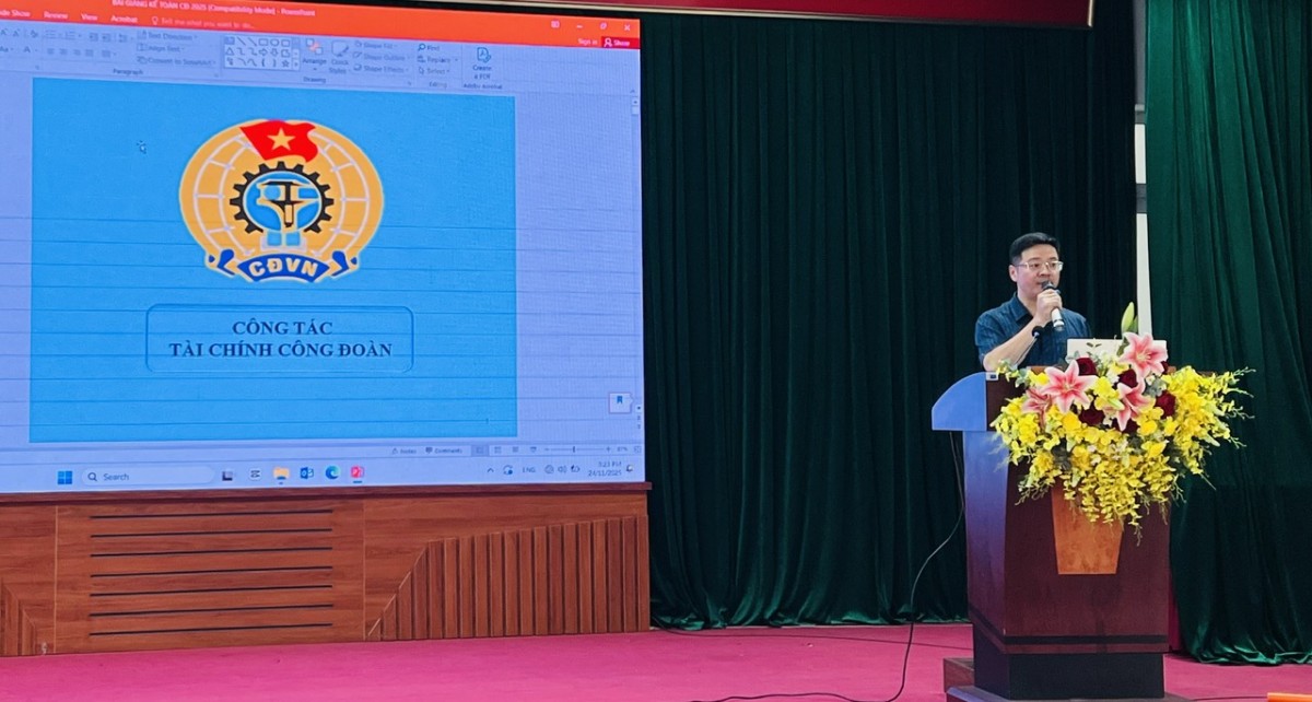 Tập huấn sâu về công tác tổ chức Đại hội và tài chính Công đoàn cho hơn 200 cán bộ