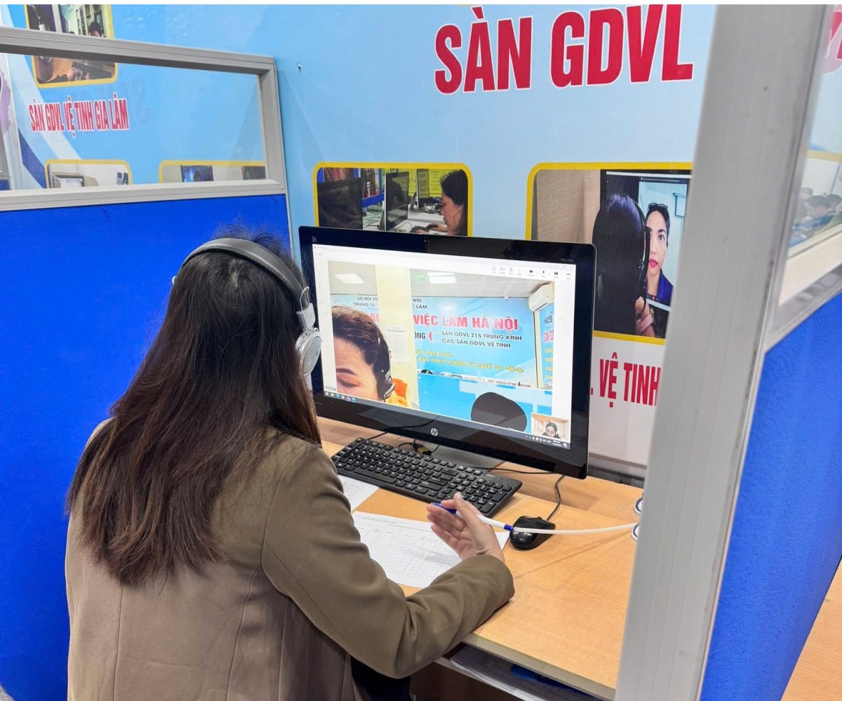 Gần 11.000 chỉ tiêu tuyển dụng, mở rộng cơ hội cho lao động trẻ