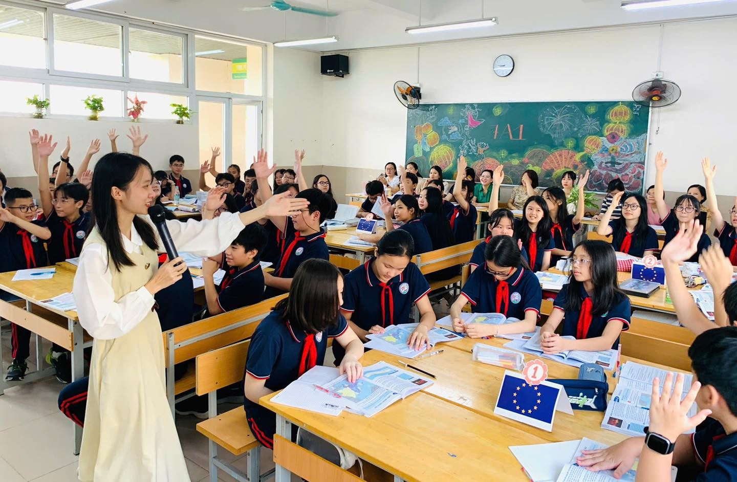 Công đoàn Trường THCS Nghĩa Tân: Xây dựng tập thể sư phạm văn minh, đoàn kết Công đoàn Trường THCS Nghĩa Tân: Xây dựng tập thể sư phạm văn minh, đoàn kết