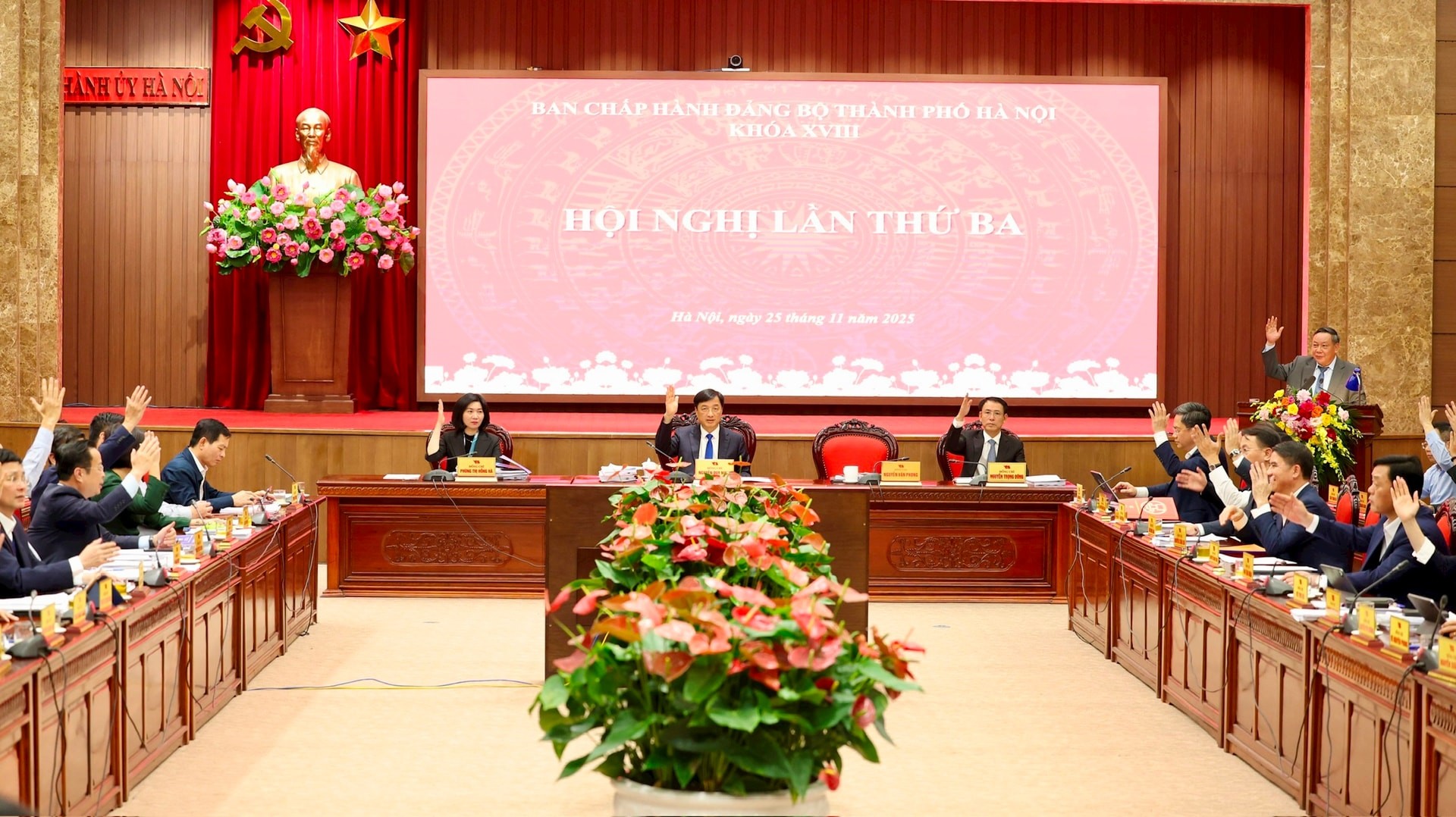 Chủ động triển khai nhiệm vụ, phấn đấu hoàn thành ở mức cao nhất các chỉ tiêu đề ra