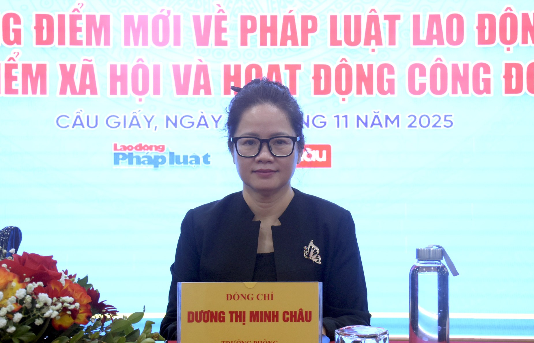 TRỰC TUYẾN HÌNH ẢNH: Đối thoại chính sách mới về pháp luật lao động, bảo hiểm xã hội và hoạt động Công đoàn TRỰC TUYẾN HÌNH ẢNH: Đối thoại chính sách mới về pháp luật lao động, bảo hiểm xã hội và hoạt động Công đoàn