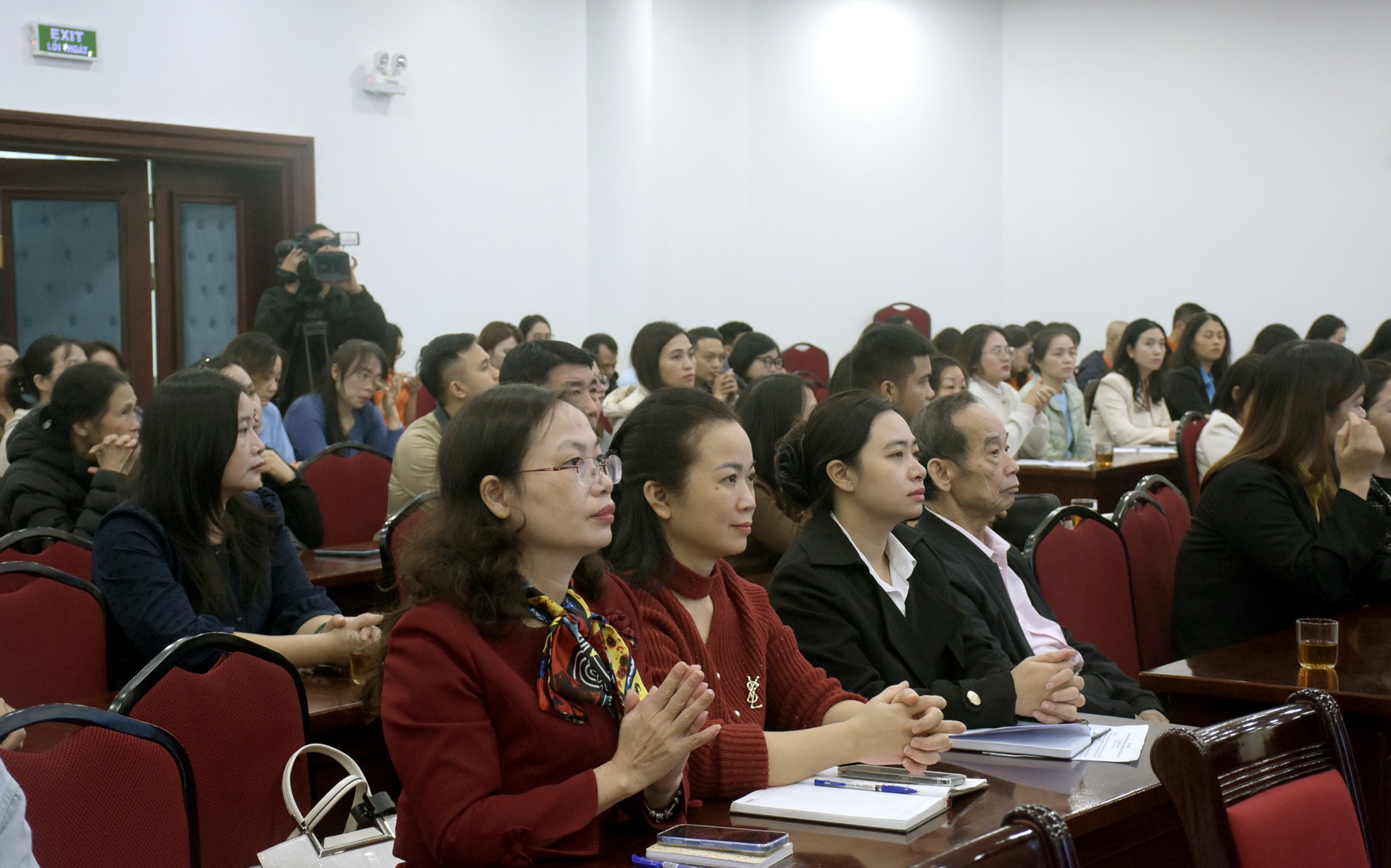 TRỰC TUYẾN: Những điểm mới về pháp luật lao động, bảo hiểm xã hội và hoạt động Công đoàn 2025 TRỰC TUYẾN: Những điểm mới về pháp luật lao động, bảo hiểm xã hội và hoạt động Công đoàn 2025