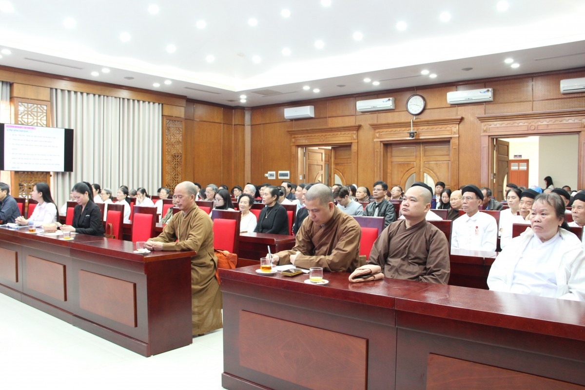 Hà Nội thông tin tình hình kinh tế - xã hội tới các tổ chức tôn giáo và đồng bào dân tộc thiểu số Hà Nội thông tin tình hình kinh tế - xã hội tới các tổ chức tôn giáo và đồng bào dân tộc thiểu số