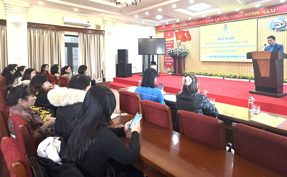 Công đoàn phường Văn Miếu - Quốc Tử Giám tuyên truyền, hướng dẫn thành lập Công đoàn cơ sở khối giáo dục mầm non ngoài công lập Công đoàn phường Văn Miếu - Quốc Tử Giám tuyên truyền, hướng dẫn thành lập Công đoàn cơ sở khối giáo dục mầm non ngoài công lập