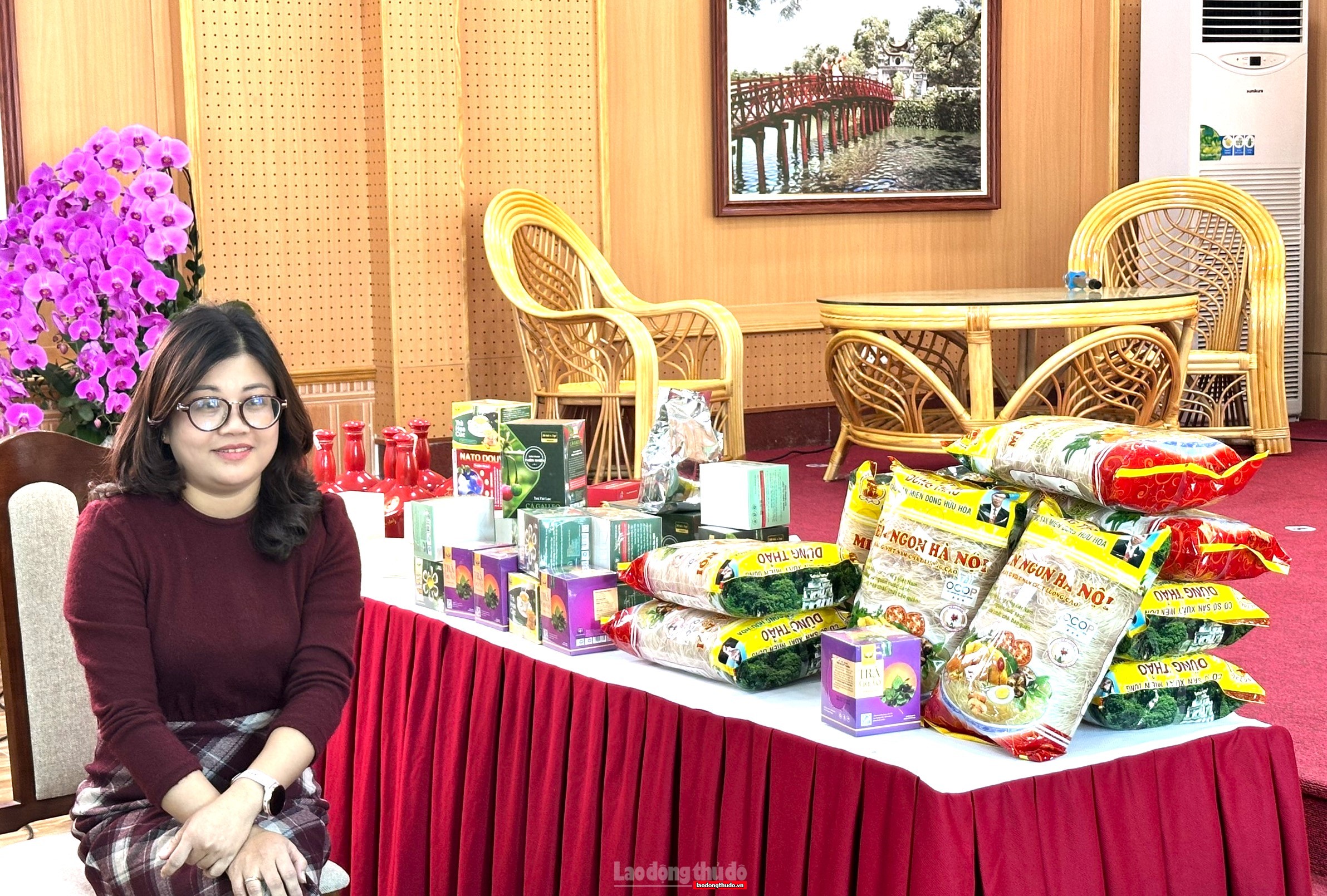 Đẩy mạnh thương mại điện tử: Bước chuyển từ hộ kinh doanh truyền thống sang kinh tế số Đẩy mạnh thương mại điện tử: Bước chuyển từ hộ kinh doanh truyền thống sang kinh tế số