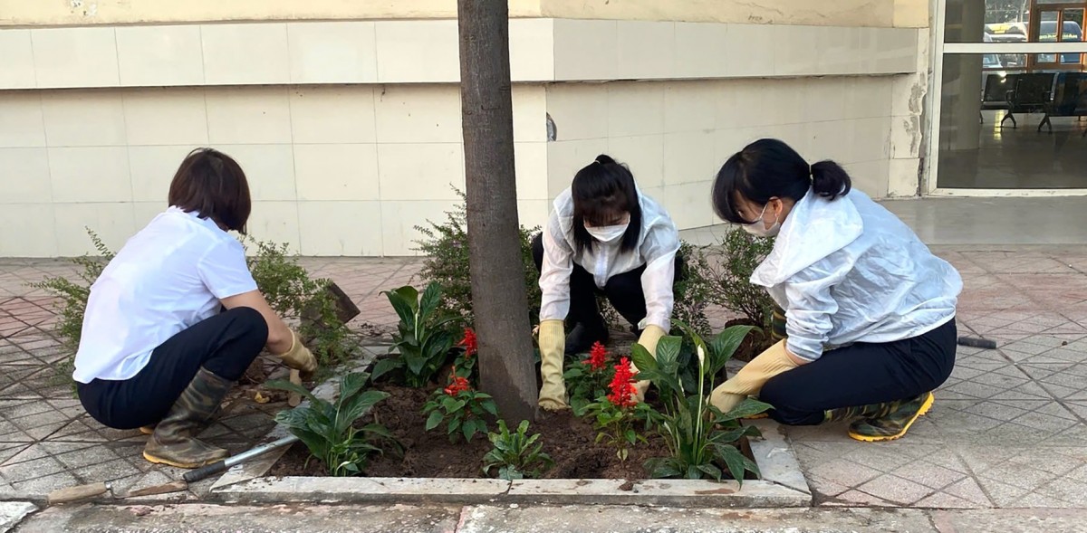 Bến xe Yên Nghĩa phát động phong trào “Vườn hoa Công đoàn - Đón Xuân Bính Ngọ 2026”