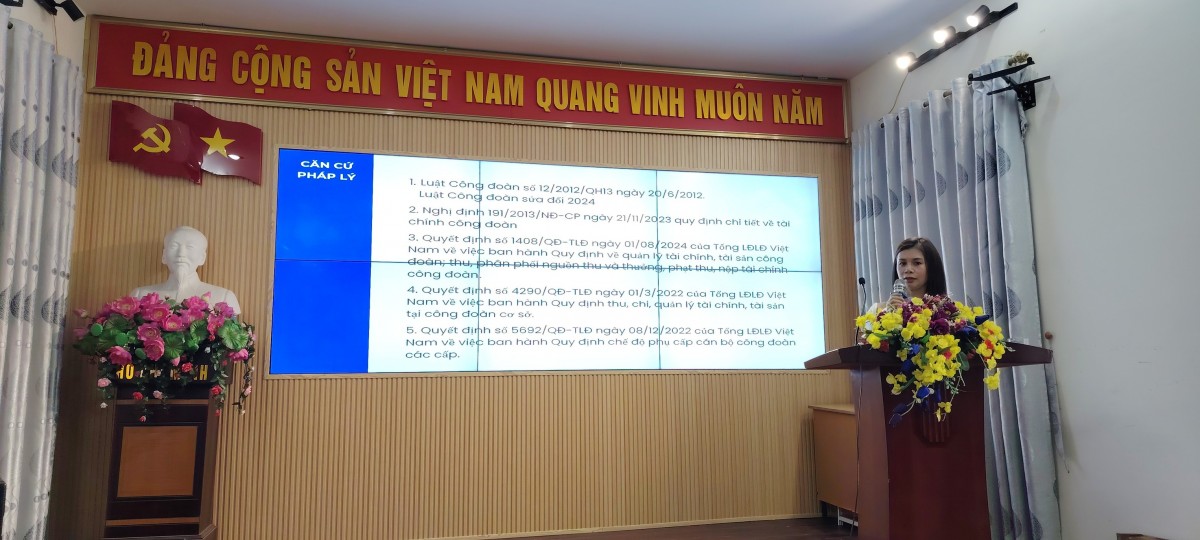 Phường Sơn Tây tổ chức tập huấn nghiệp vụ tài chính Công đoàn năm 2025 Phường Sơn Tây tổ chức tập huấn nghiệp vụ tài chính Công đoàn năm 2025