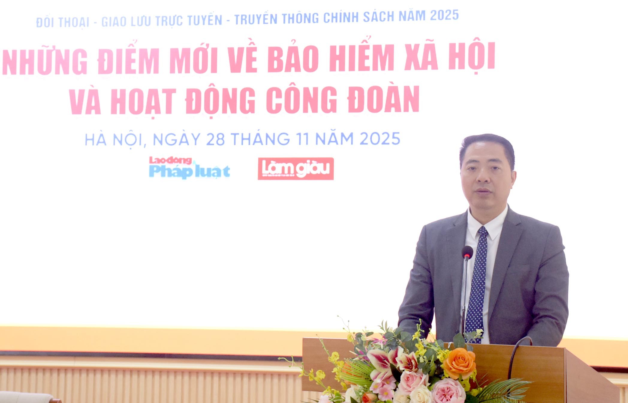 TRỰC TUYẾN: Chính sách mới về bảo hiểm xã hội và hoạt động công đoàn năm 2025