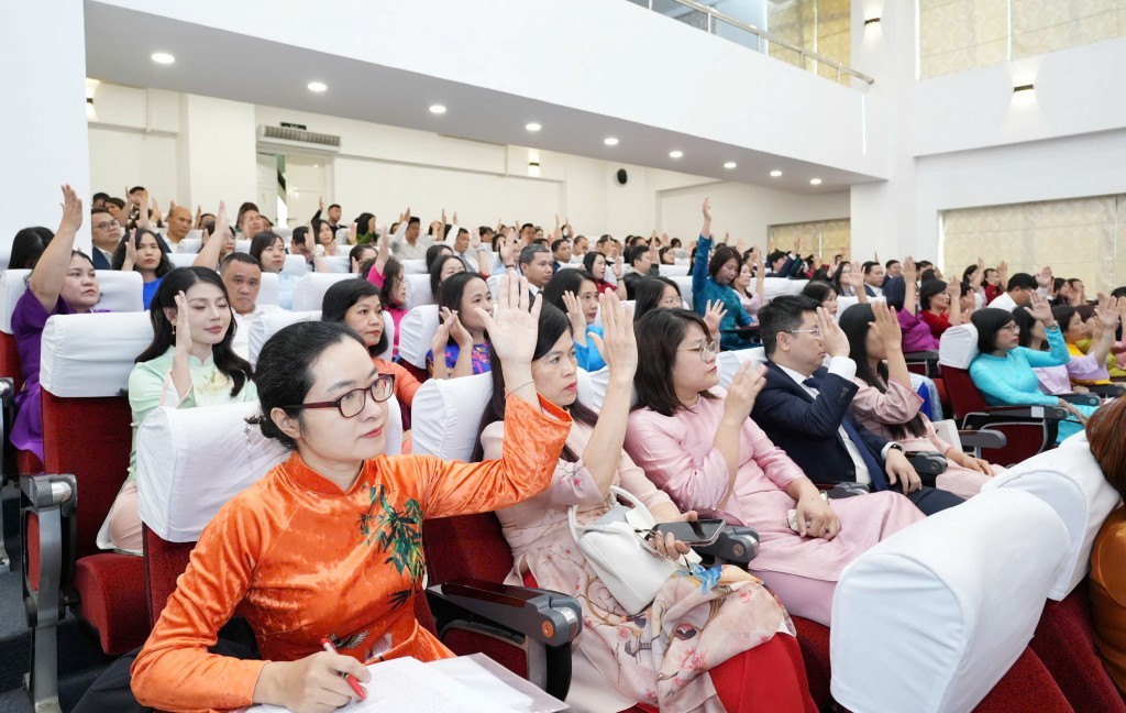 Công đoàn Trường Đại học Sư phạm Hà Nội: Đồng hành xây dựng môi trường giáo dục mẫu mực Công đoàn Trường Đại học Sư phạm Hà Nội: Đồng hành xây dựng môi trường giáo dục mẫu mực