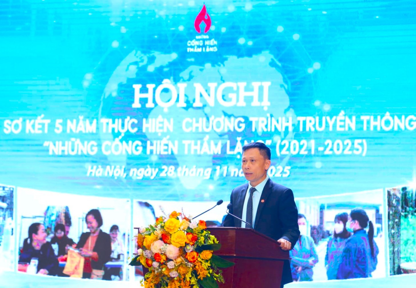 Trao giải Cuộc thi viết 