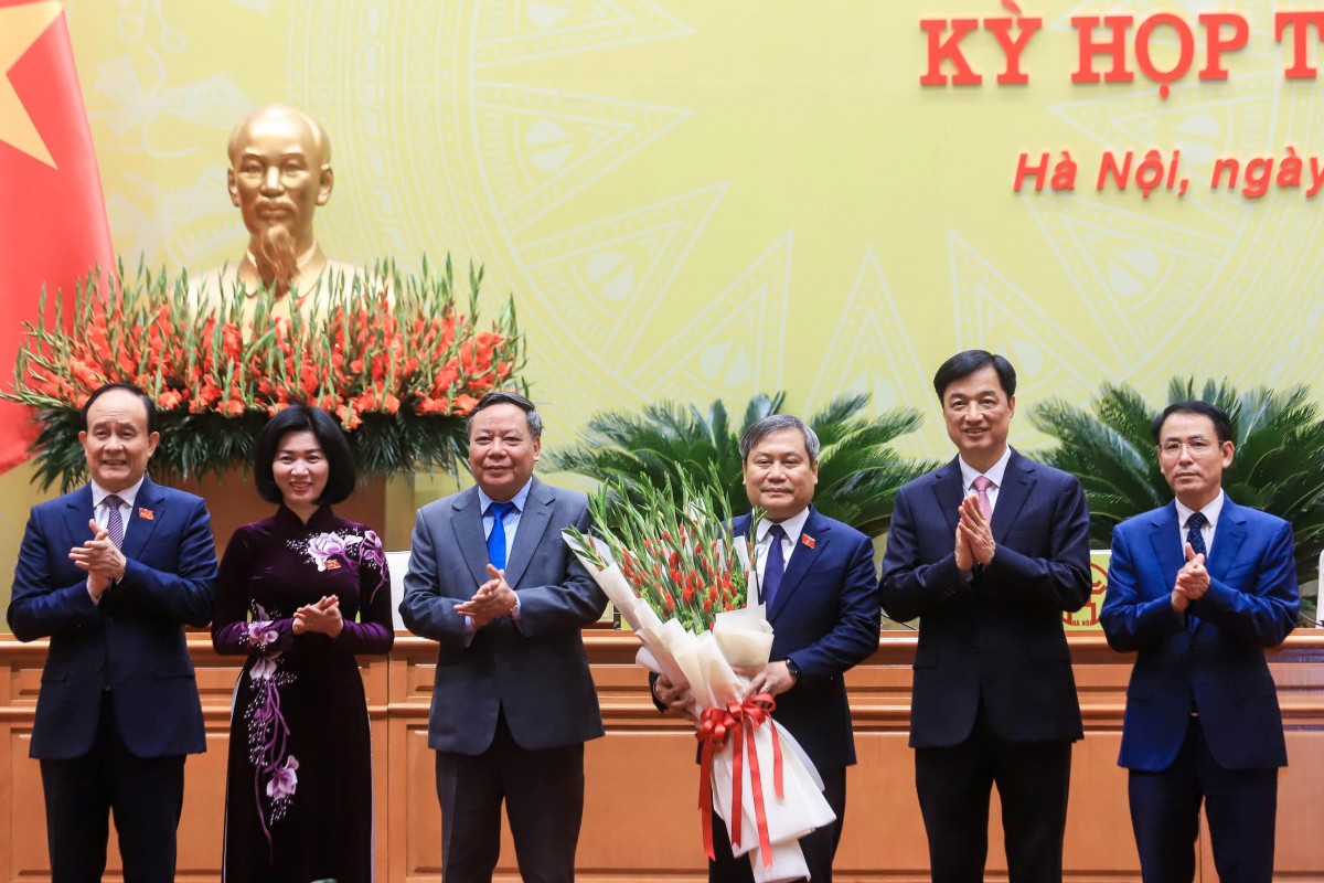 Đồng chí Vũ Đại Thắng được bầu giữ chức vụ Chủ tịch UBND thành phố Hà Nội