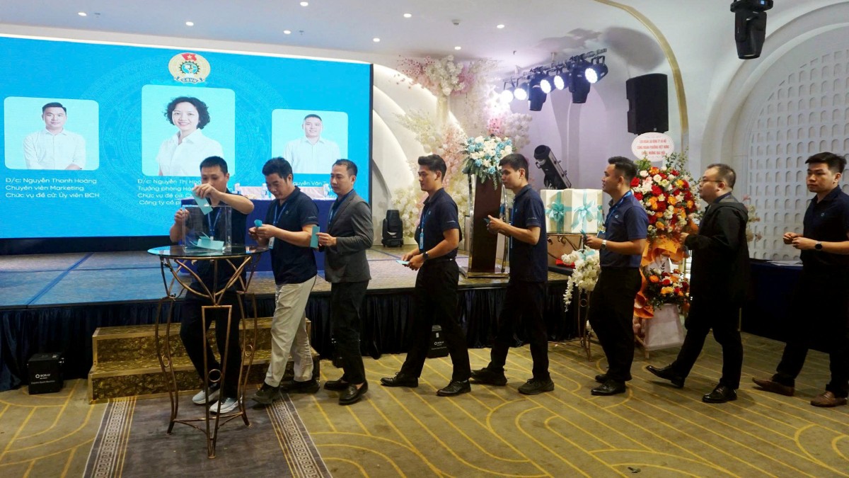 Đại hội Công đoàn Công ty cổ phần Savico Hà Nội lần thứ V: Đoàn kết - Dân chủ - Đổi mới vì người lao động Đại hội Công đoàn Công ty cổ phần Savico Hà Nội lần thứ V: Đoàn kết - Đổi mới vì người lao động