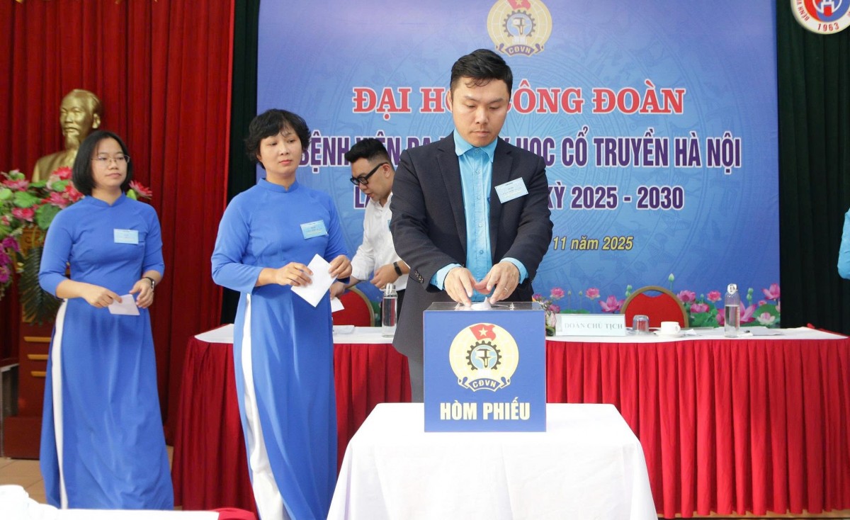 Xây dựng tổ chức Công đoàn vững mạnh, đồng hành cùng sự phát triển của bệnh viện Xây dựng tổ chức Công đoàn vững mạnh, đồng hành cùng sự phát triển của bệnh viện