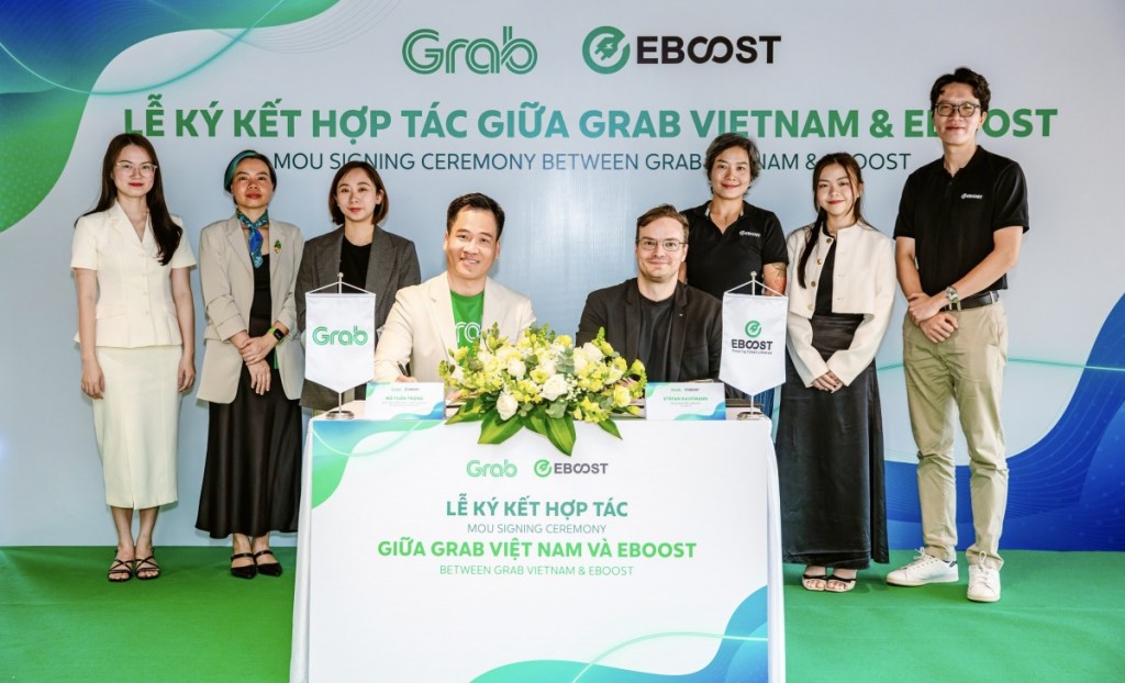 Grab hợp tác với EBOOST thúc đẩy sử dụng xe điện tại Việt Nam