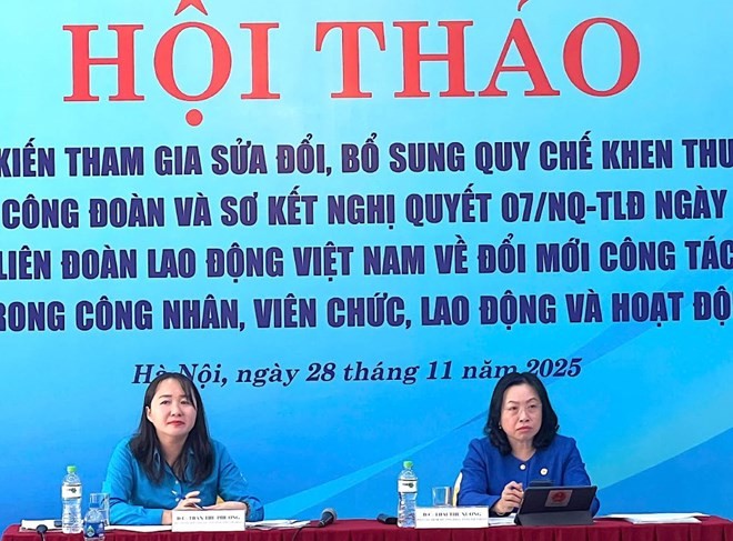 Công đoàn lấy ý kiến hoàn thiện Quy chế khen thưởng đáp ứng mô hình tổ chức mới Công đoàn lấy ý kiến hoàn thiện Quy chế khen thưởng đáp ứng mô hình tổ chức mới