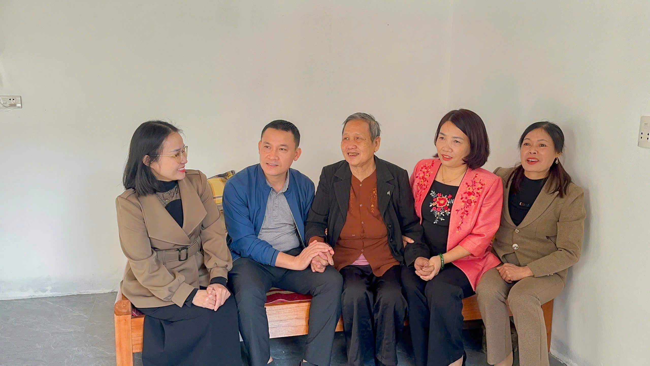 Xã Kiều Phú: Khánh thành đồng loạt 41 nhà Đại đoàn kết cho gia đình chính sách, hộ cận nghèo