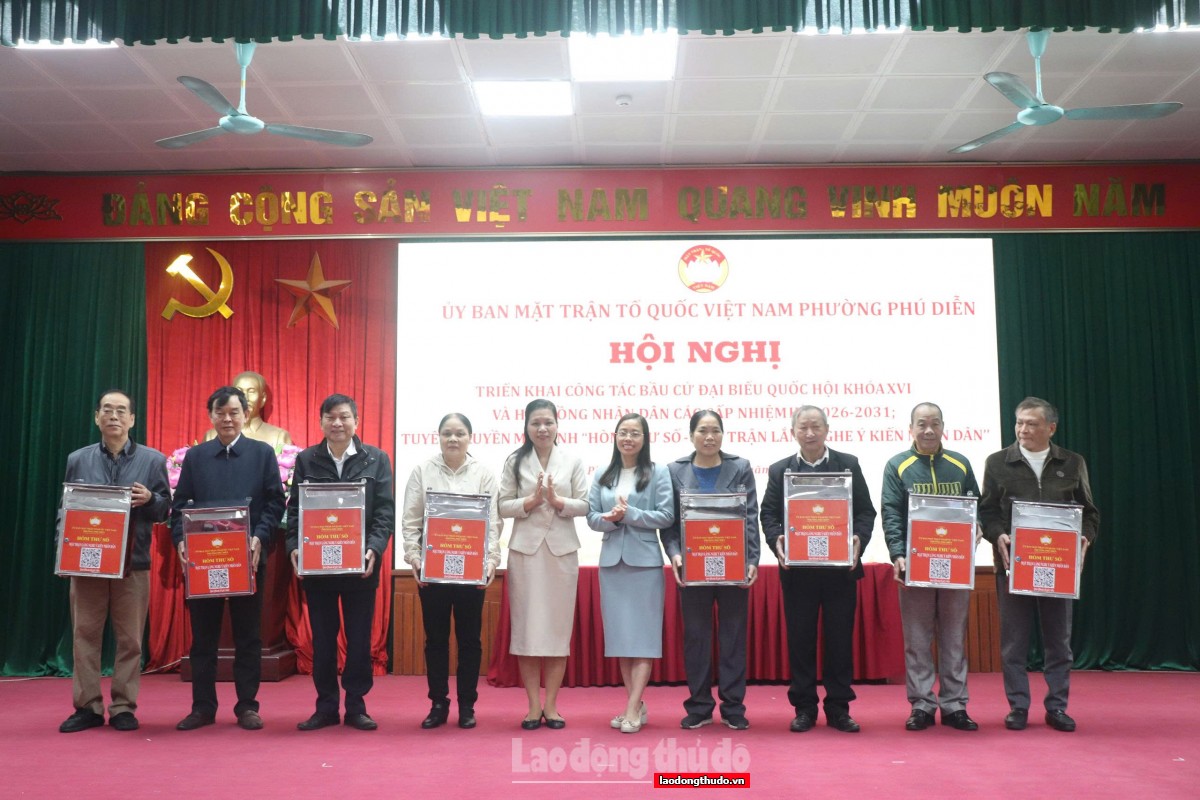Phú Diễn triển khai công tác bầu cử và ra mắt mô hình “Hòm thư số - Mặt trận lắng nghe ý kiến Nhân dân”