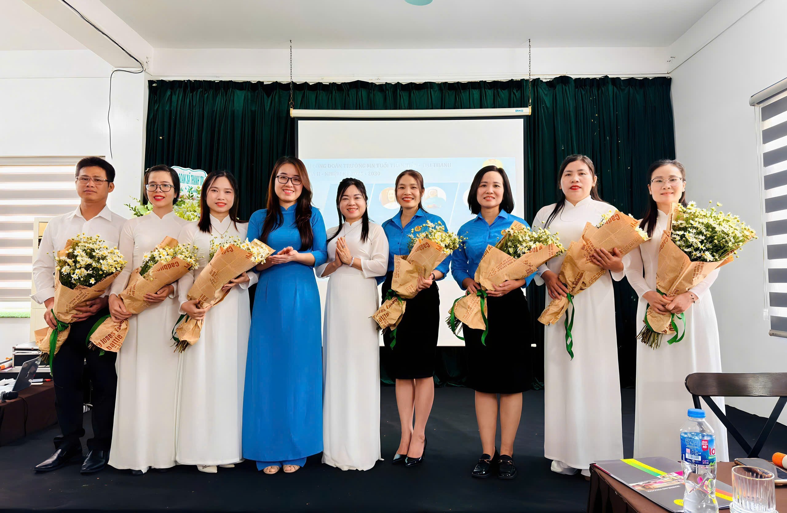 Đại hội Công đoàn Trường Mầm non tư thục Tuổi Thần Tiên - Đại Thanh Đại hội Công đoàn Trường Mầm non tư thục Tuổi Thần Tiên - Đại Thanh